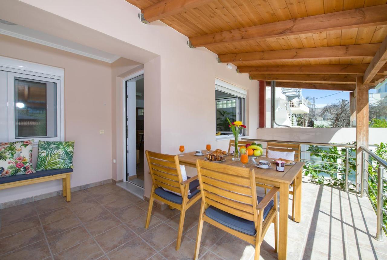 Manolia Dream Apartment 30M To The Beach Agia Marina  Bagian luar foto