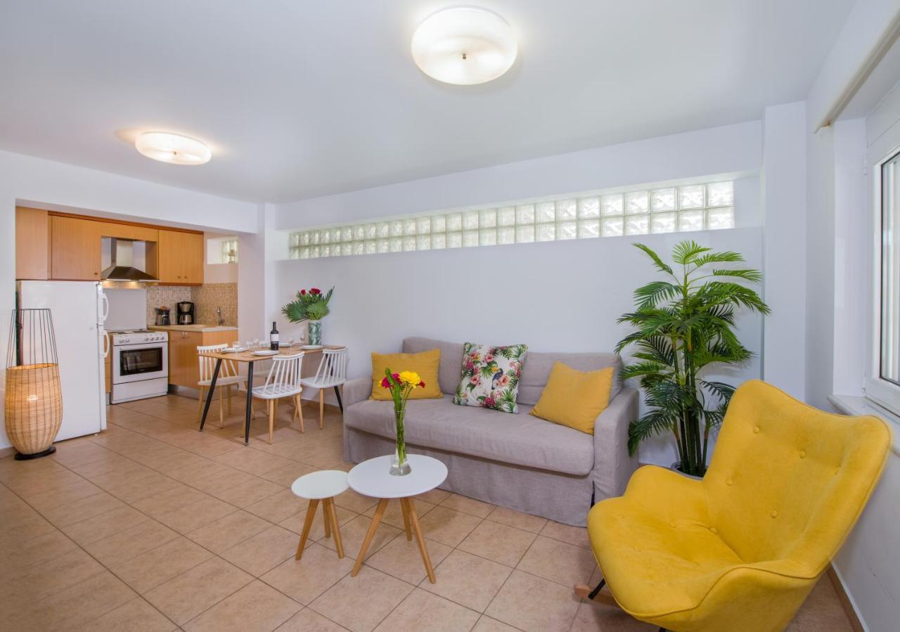 Manolia Dream Apartment 30M To The Beach Agia Marina  Bagian luar foto